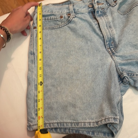 Vintage Levi’s 550 Shorts - Picture 8 of 8